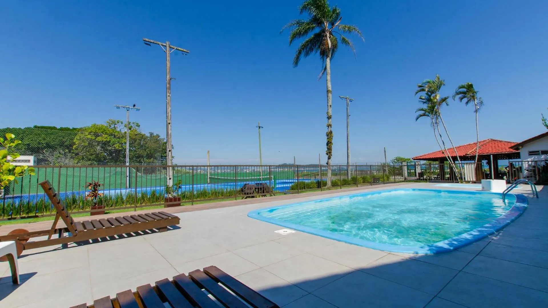 Apto Pe Na Areia Em Condominio Com Piscina N1298 Florianopolis Apartment