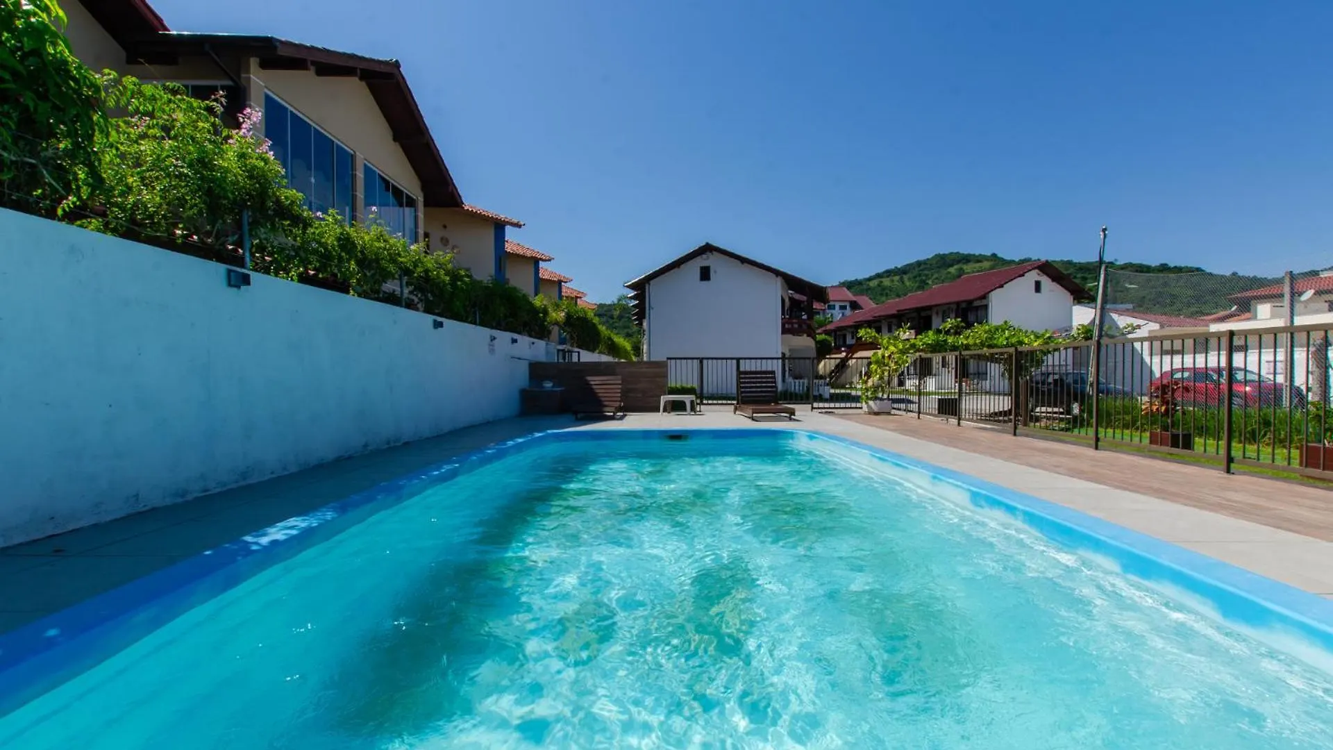 Apartamento pé na areia em condomínio com piscina N1298 Appartamento